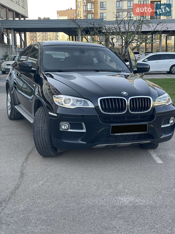 Внедорожник / Кроссовер BMW X6 2013 в Киеве