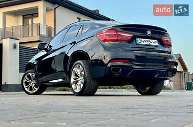 Внедорожник / Кроссовер BMW X6 2015 в 