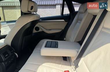 Внедорожник / Кроссовер BMW X6 2012 в 