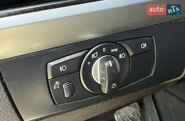 Позашляховик / Кросовер BMW X6 2011 в 