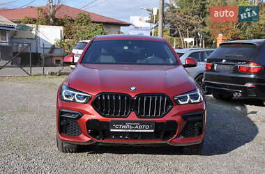 Позашляховик / Кросовер BMW X6 2022 в 