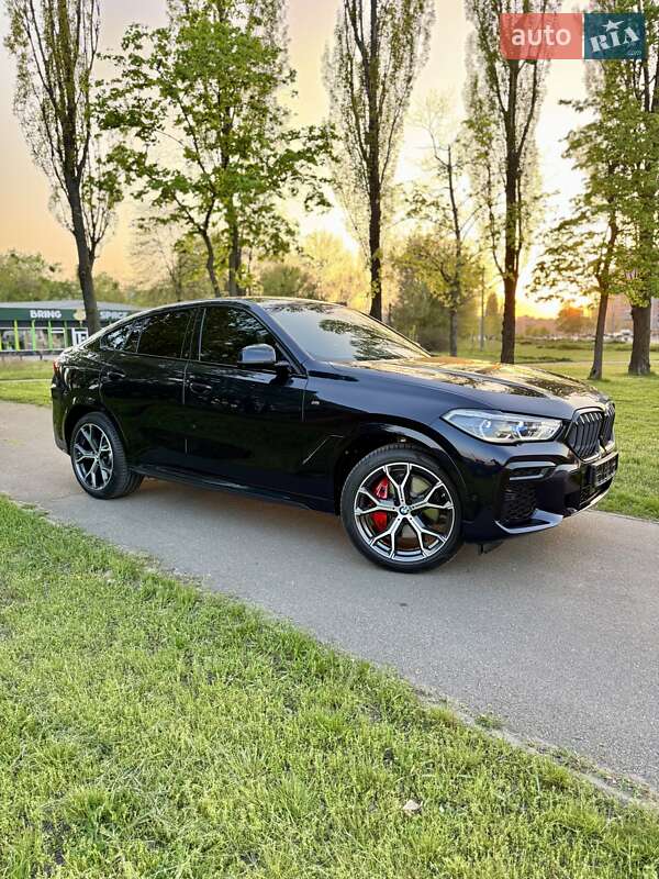 Внедорожник / Кроссовер BMW X6 2022 в Киеве
