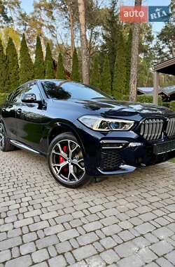 Позашляховик / Кросовер BMW X6 2022 в 