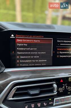 Позашляховик / Кросовер BMW X6 2022 в 
