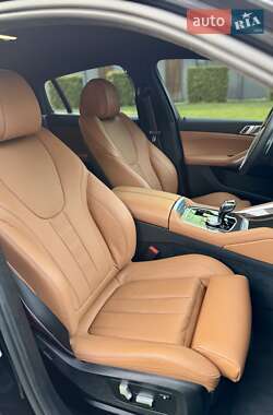 Позашляховик / Кросовер BMW X6 2022 в 