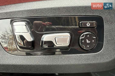 Позашляховик / Кросовер BMW X6 2022 в 