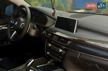 Позашляховик / Кросовер BMW X6 2015 в 