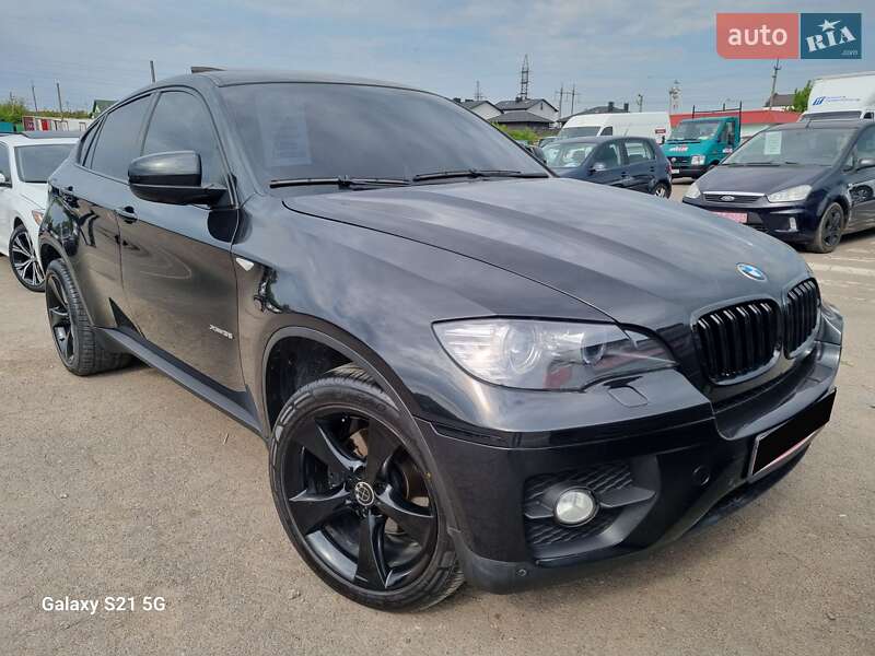 Внедорожник / Кроссовер BMW X6 2011 в Ровно