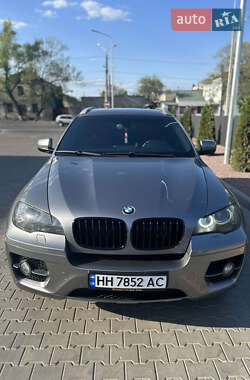Внедорожник / Кроссовер BMW X6 2010 в 