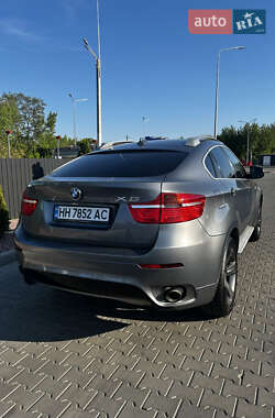 Внедорожник / Кроссовер BMW X6 2010 в 