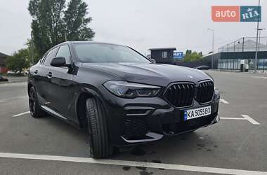 Позашляховик / Кросовер BMW X6 2022 в 