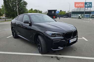 Позашляховик / Кросовер BMW X6 2022 в 