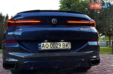 Позашляховик / Кросовер BMW X6 2022 в 