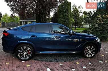 Позашляховик / Кросовер BMW X6 2022 в 