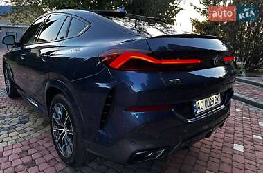 Позашляховик / Кросовер BMW X6 2022 в 