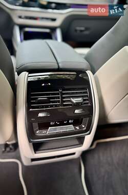 Внедорожник / Кроссовер BMW X6 2023 в 