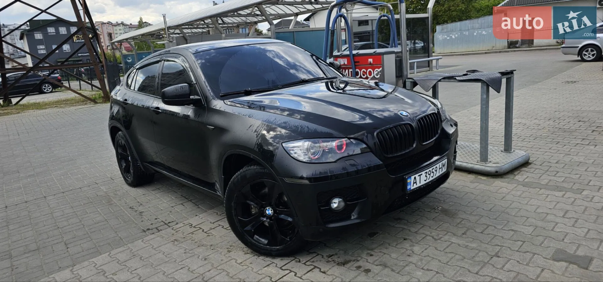 2011 BMW X6 - мініатюра 3