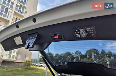 Позашляховик / Кросовер BMW X6 2010 в 