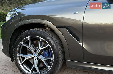 Позашляховик / Кросовер BMW X6 2020 в 