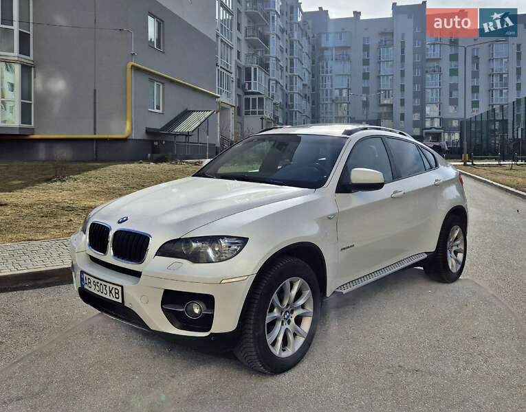 Позашляховик / Кросовер BMW X6 2010 в 