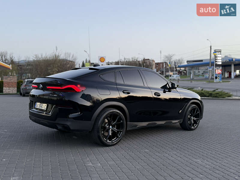 Позашляховик / Кросовер BMW X6 2021 в Хмельницькому