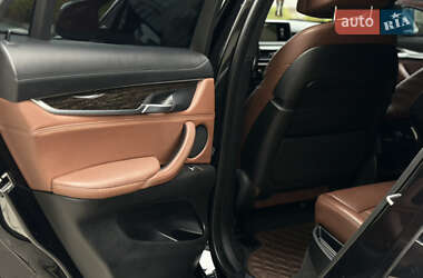 Позашляховик / Кросовер BMW X6 2014 в 