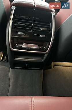 Внедорожник / Кроссовер BMW X6 2021 в 