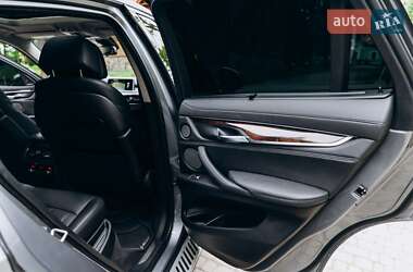 Позашляховик / Кросовер BMW X6 2015 в 