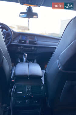 Позашляховик / Кросовер BMW X6 2010 в 