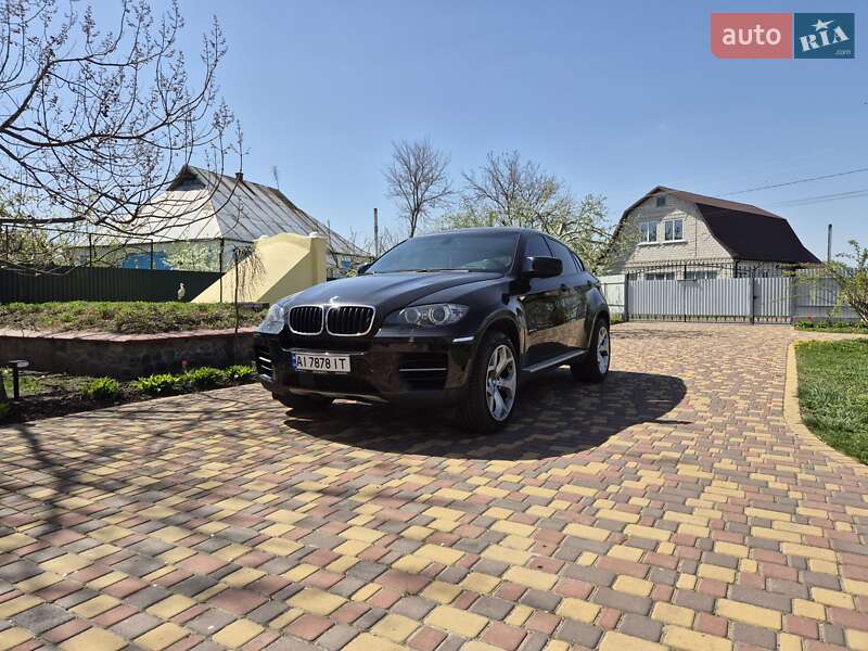 Позашляховик / Кросовер BMW X6 2011 в 