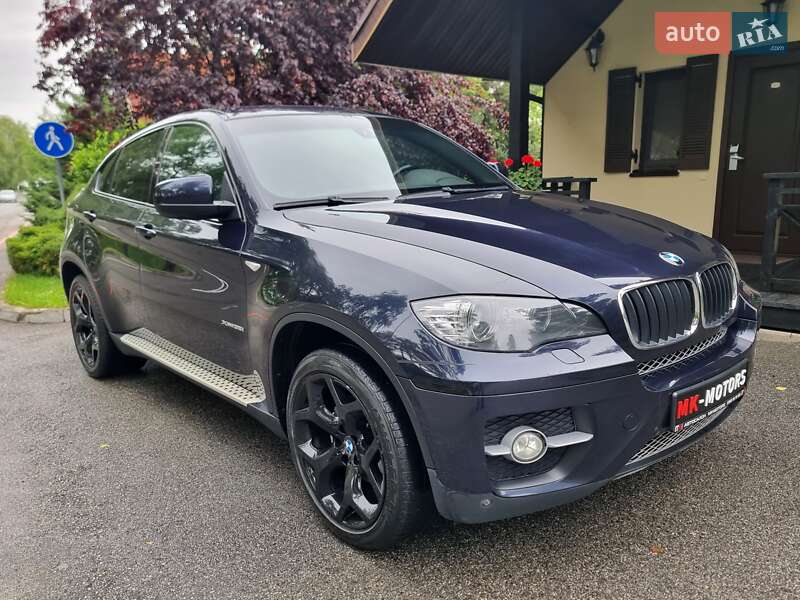 BMW X6 2011