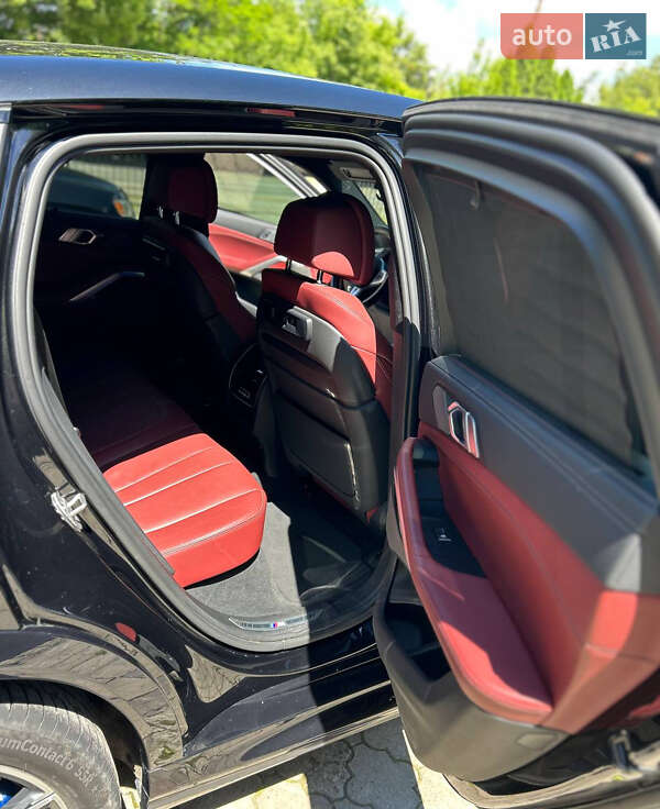 Позашляховик / Кросовер BMW X6 2020 в Чернівцях