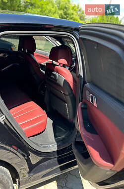 Позашляховик / Кросовер BMW X6 2020 в 