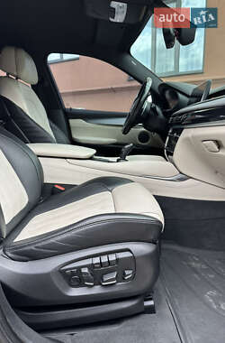 Внедорожник / Кроссовер BMW X6 2016 в 