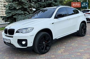BMW X6 2011
