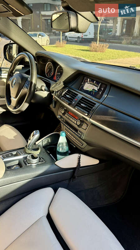 Позашляховик / Кросовер BMW X6 2011 в Києві