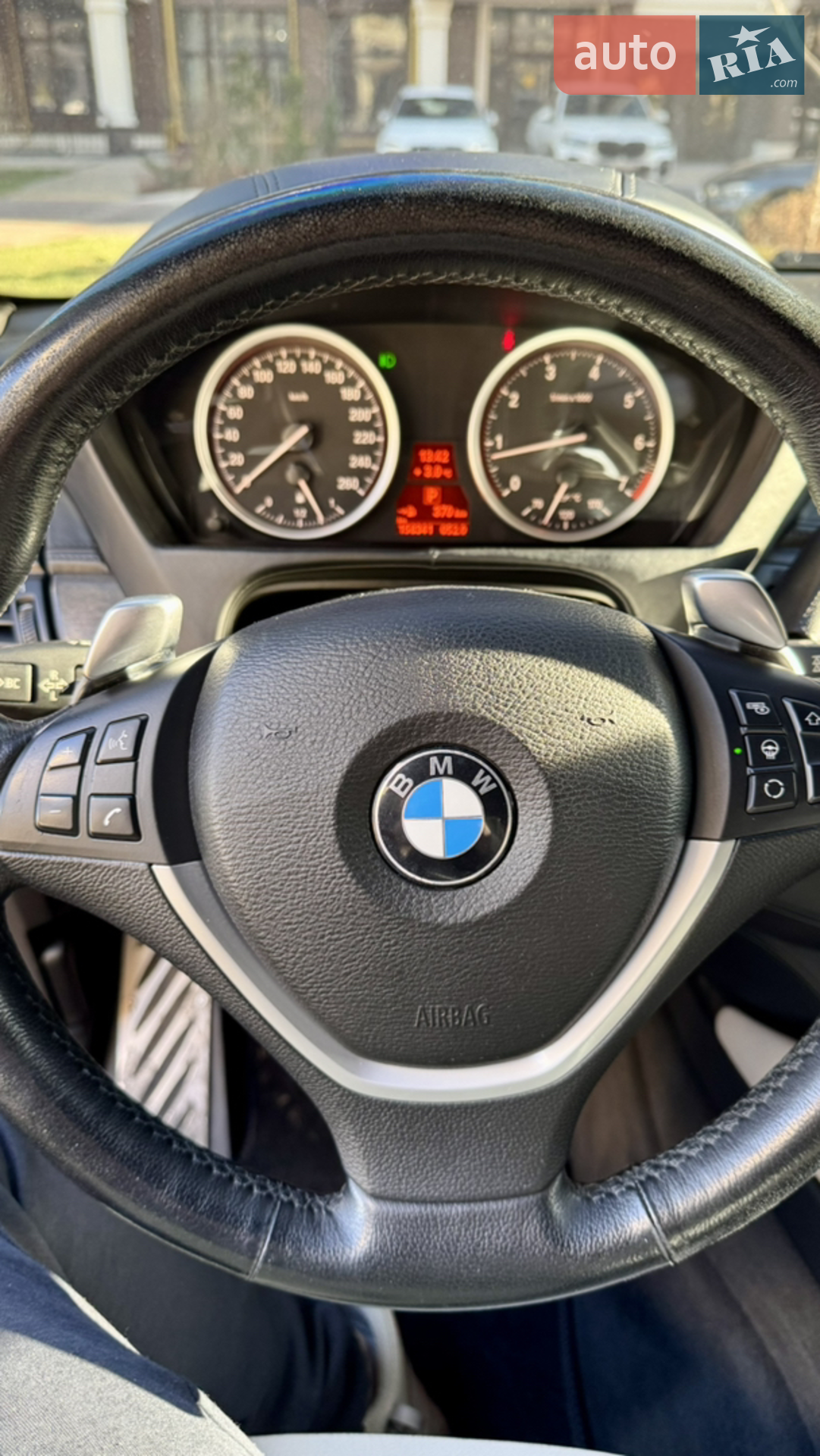2011 BMW X6 - мініатюра 23