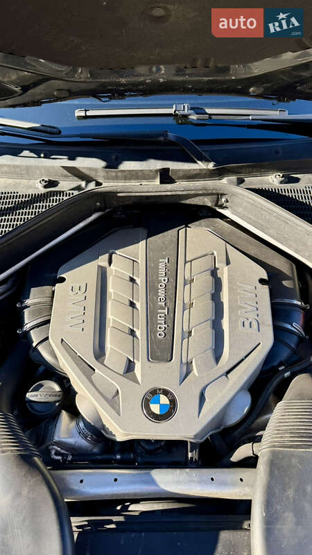 Позашляховик / Кросовер BMW X6 2011 в Києві