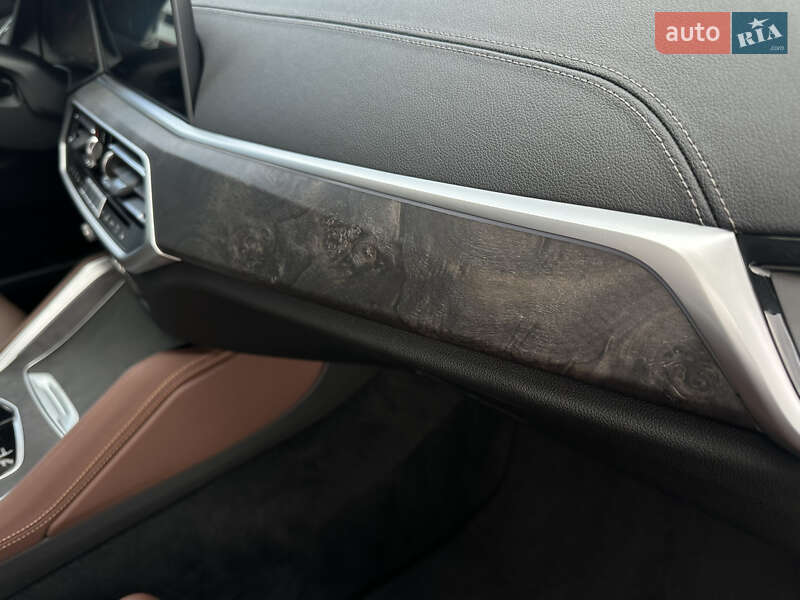 Внедорожник / Кроссовер BMW X6 2022 в Киеве