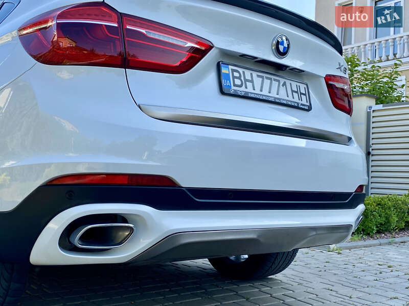 Внедорожник / Кроссовер BMW X6 2015 в Одессе фото 16 Внедорожник / Кроссовер BMW X6 2015 в Одессе