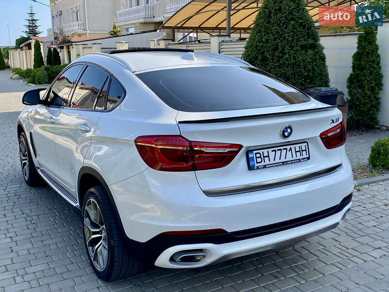 Внедорожник / Кроссовер BMW X6 2015 в Одессе фото 11 Внедорожник / Кроссовер BMW X6 2015 в Одессе