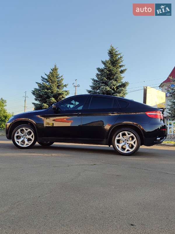 BMW X6 2012