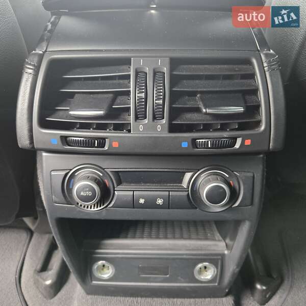 Внедорожник / Кроссовер BMW X6 2012 в Луцке