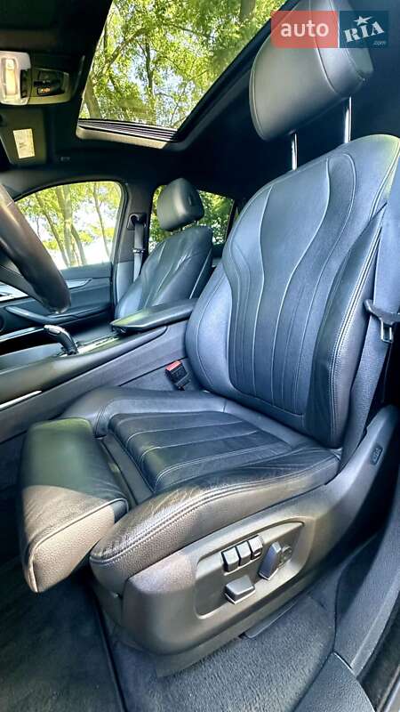 Позашляховик / Кросовер BMW X6 2016 в Києві