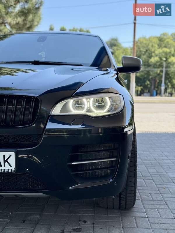 Внедорожник / Кроссовер BMW X6 2012 в Днепре
