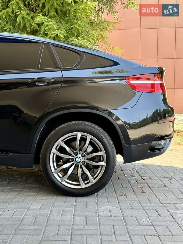 Внедорожник / Кроссовер BMW X6 2012 в Днепре