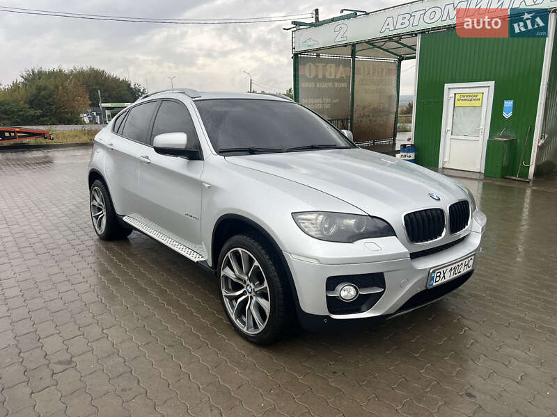 BMW X6 2011