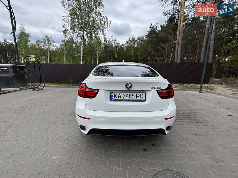 Внедорожник / Кроссовер BMW X6 2012 в Буче