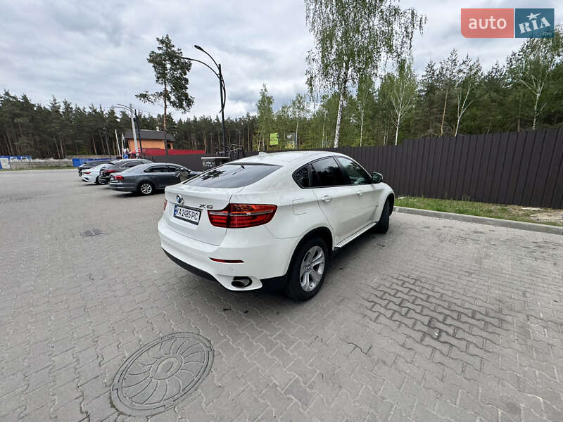 Внедорожник / Кроссовер BMW X6 2012 в Буче