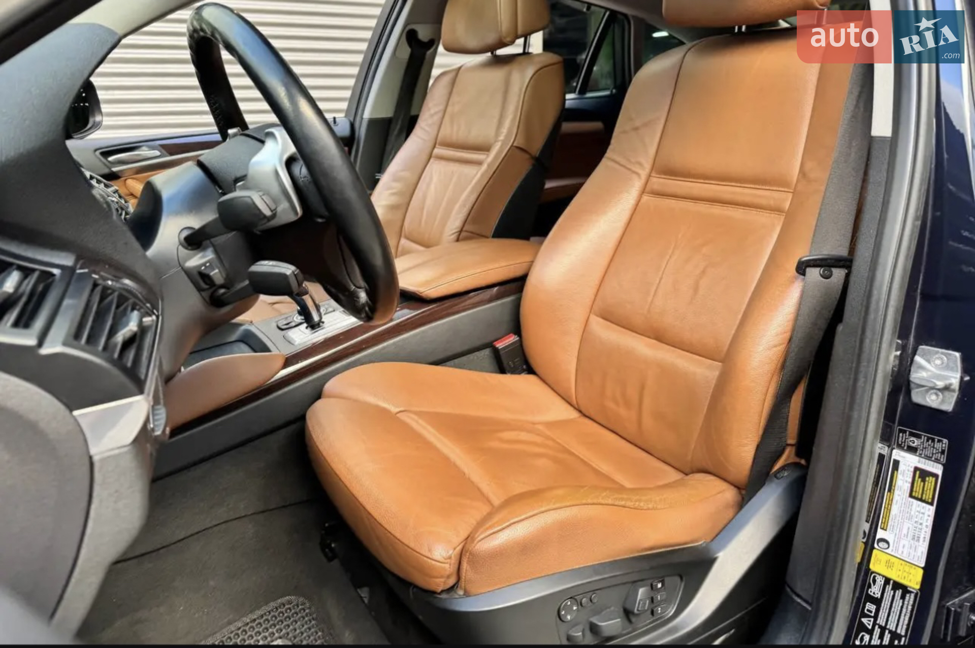 2010 BMW X6 - мініатюра 23